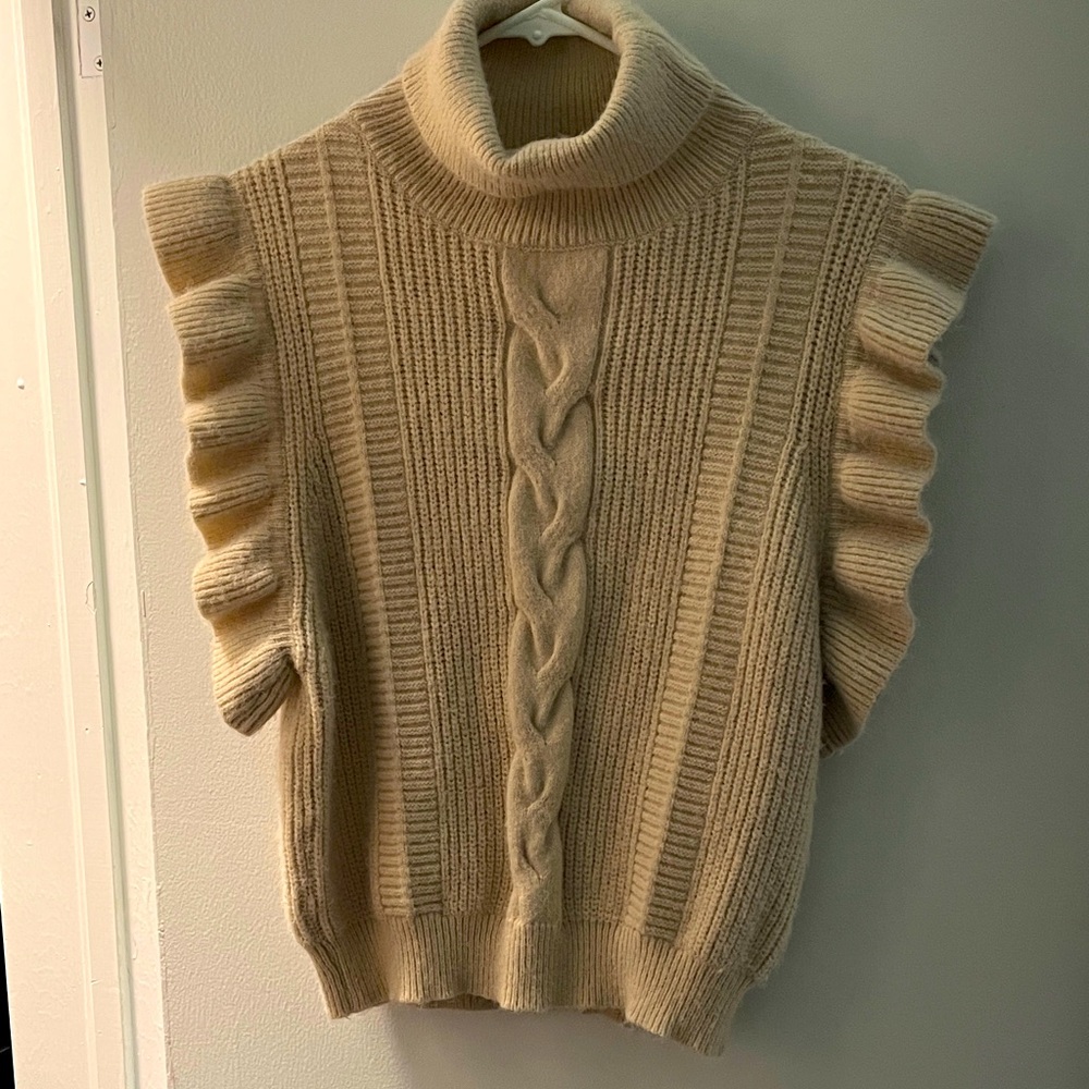 Tan Cable Knit Turtleneck Sleeveless Ruffled Sweater Small